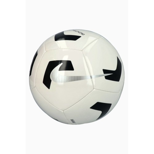 NIKE PITCH TRAINING 24
