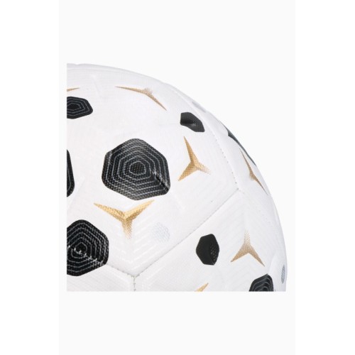 Nike Academy 100
